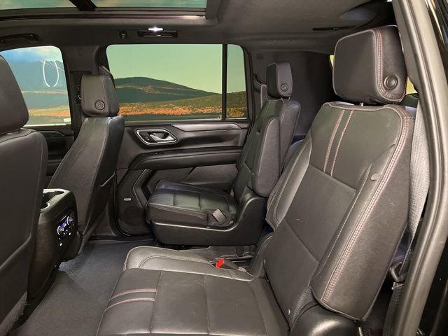 Used 2023 Chevrolet Suburban RST w/ Luxury Package image 51