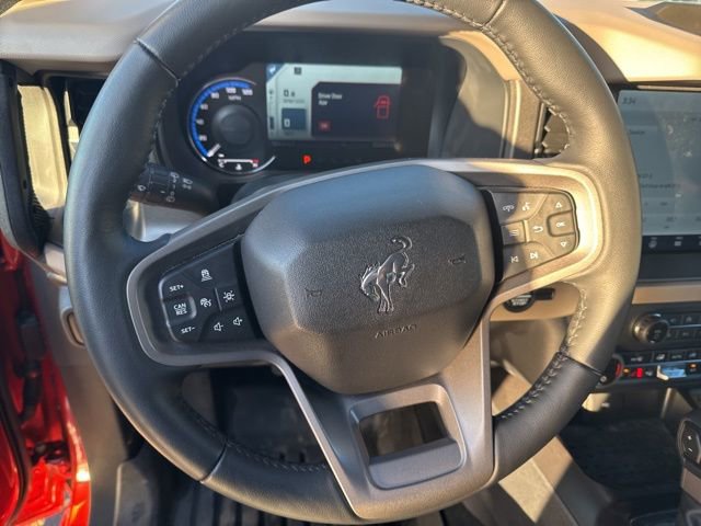 Used 2024 Ford Bronco Wildtrak AWD/4WD image 13