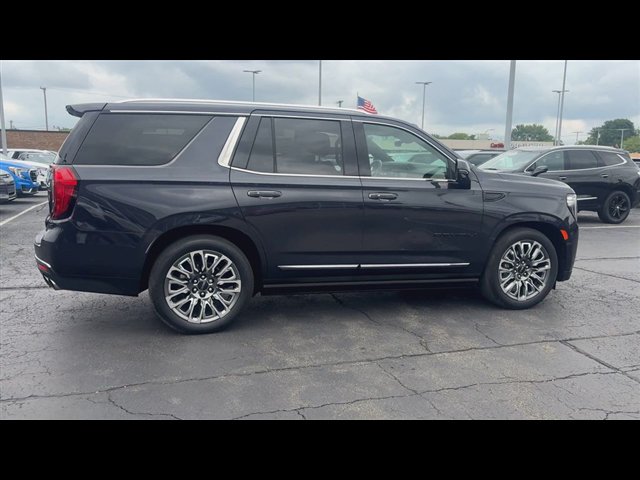Certified 2023 GMC Yukon Denali Ultimate AWD/4WD image 9