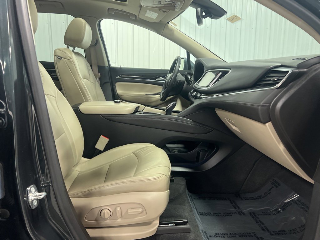 Used 2018 Buick Enclave Premium w/ Trailering Package image 9