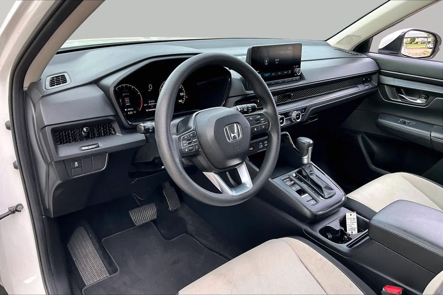 Certified 2025 Honda CR-V EX image 17