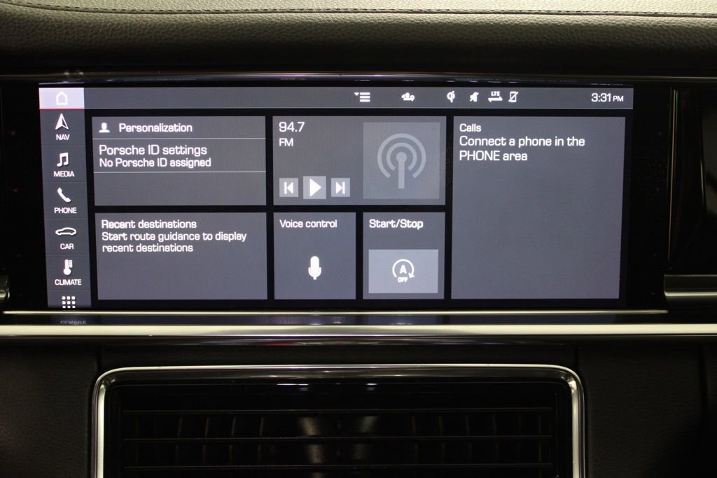Certified 2021 Porsche Panamera 4 AWD/4WD image 28