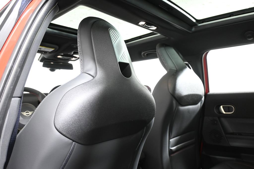 New 2026 MINI Cooper S image 27