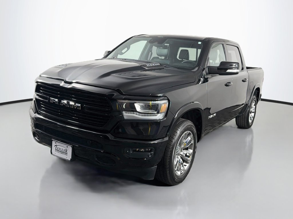 Used 2022 RAM 1500 Laramie w/ Sport Appearance Package AWD/4WD image 3