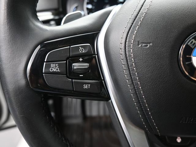 Used 2018 BMW 530i w/ Premium Package image 28