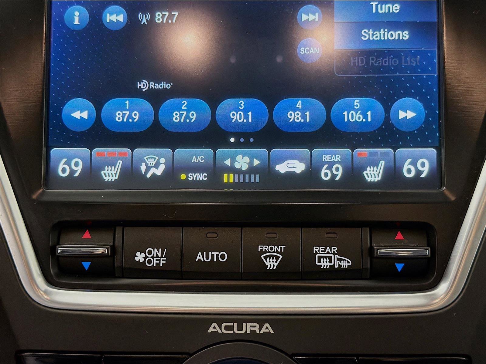 Used 2019 Acura MDX SH-AWD w/ Technology Package image 17