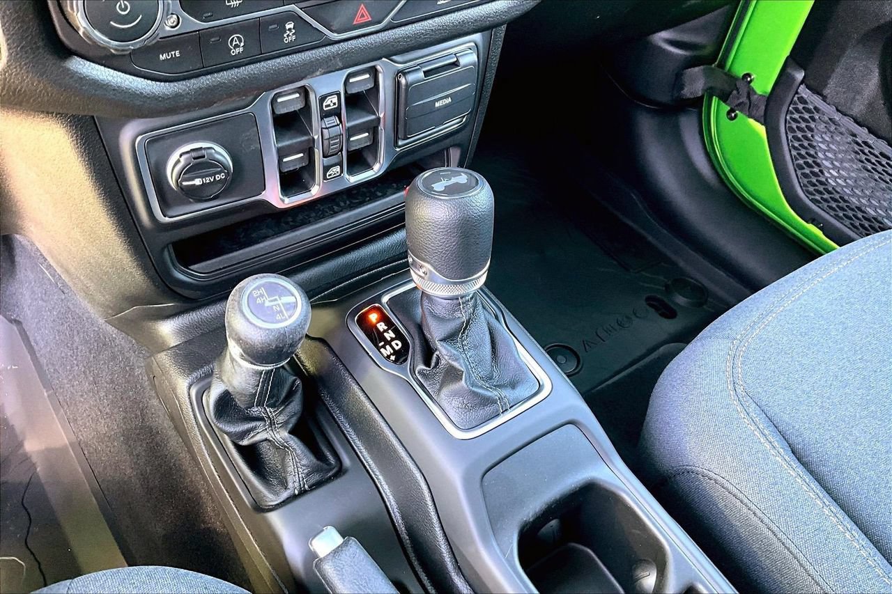 New 2026 Jeep Wrangler Unlimited Sport AWD/4WD image 27