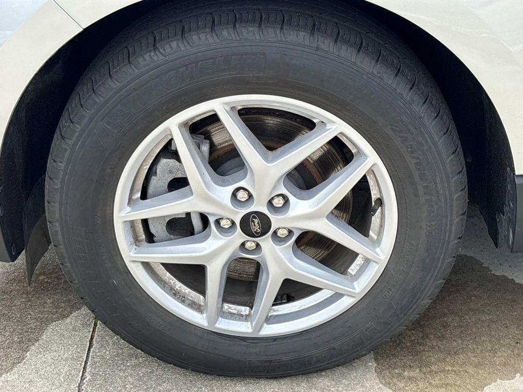 Used 2024 Ford Edge SEL w/ Convenience Package image 20