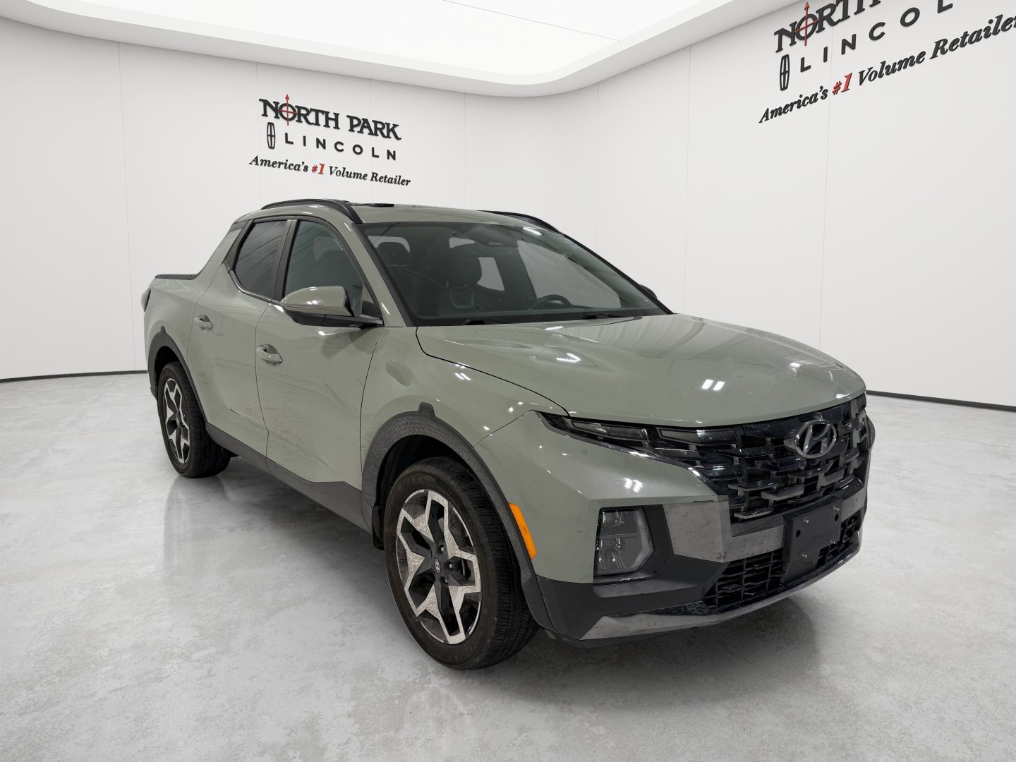 Used 2022 Hyundai Santa Cruz Limited w/ Launch Package AWD/4WD image 7