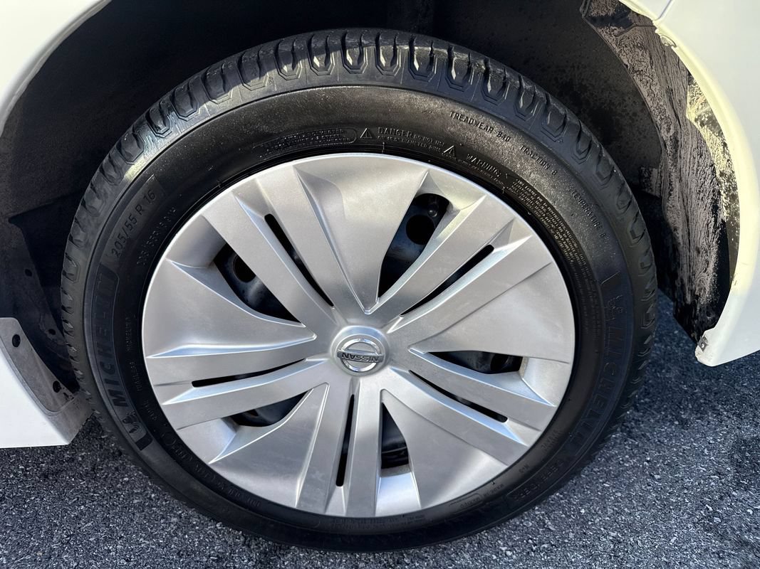 Used 2019 Nissan Leaf S w/ S Charge Package FWD image 32