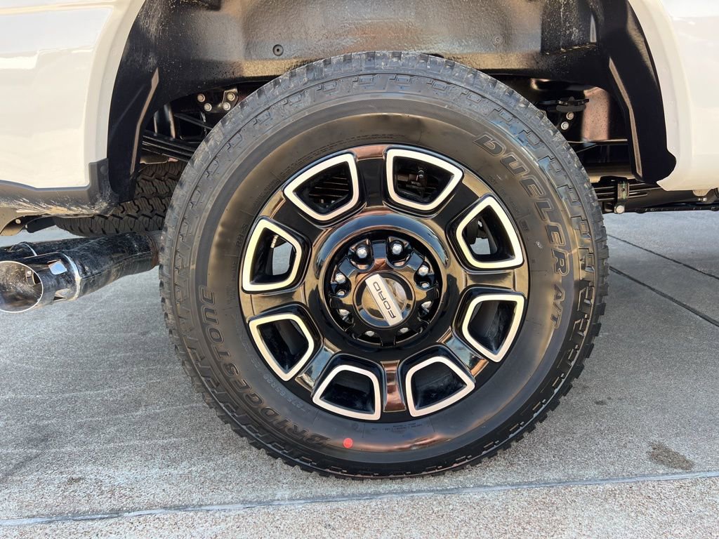 New 2026 Ford F250 Platinum image 8