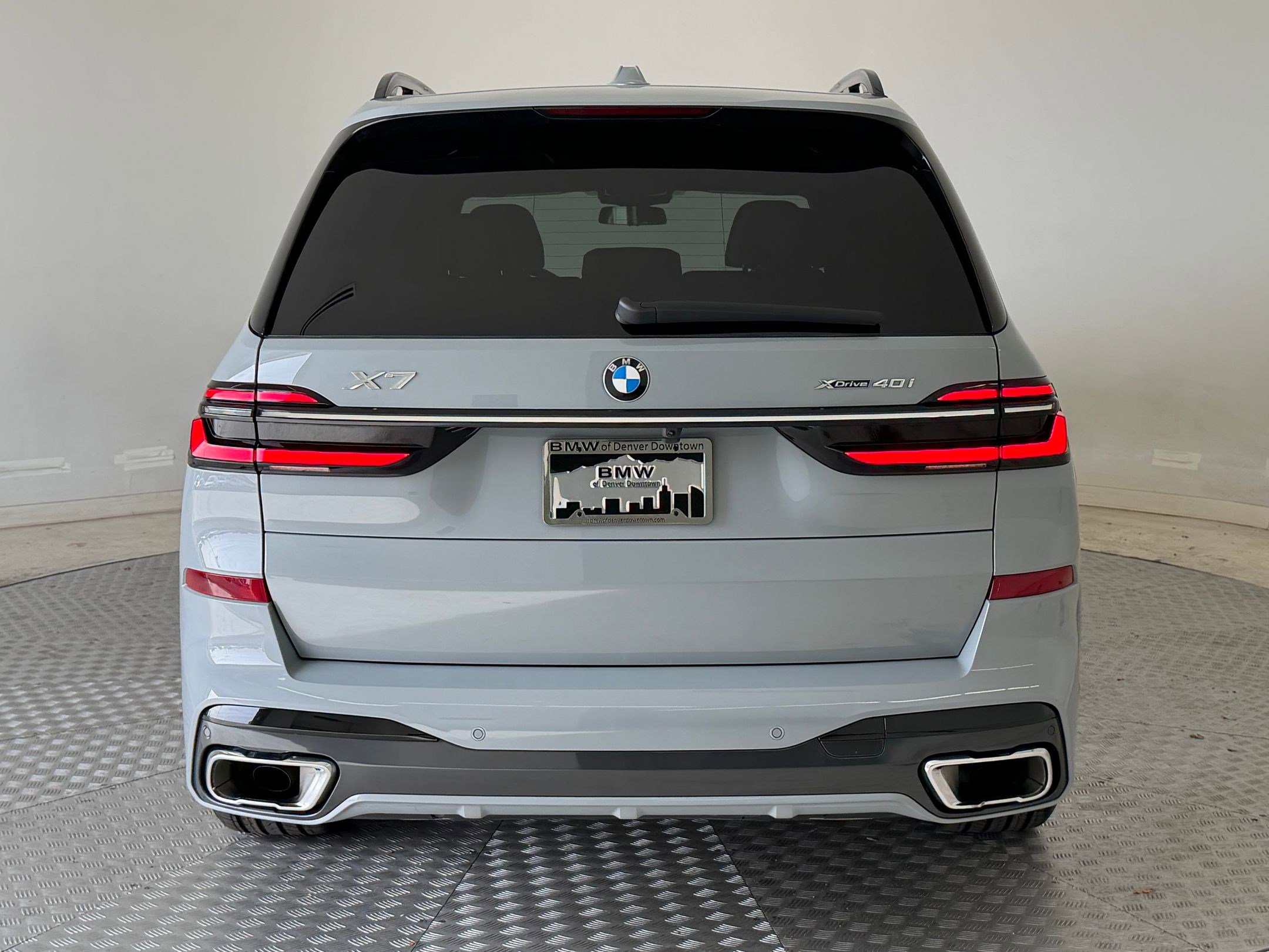 Certified 2023 BMW X7 xDrive40i w/ M Sport Package image 10