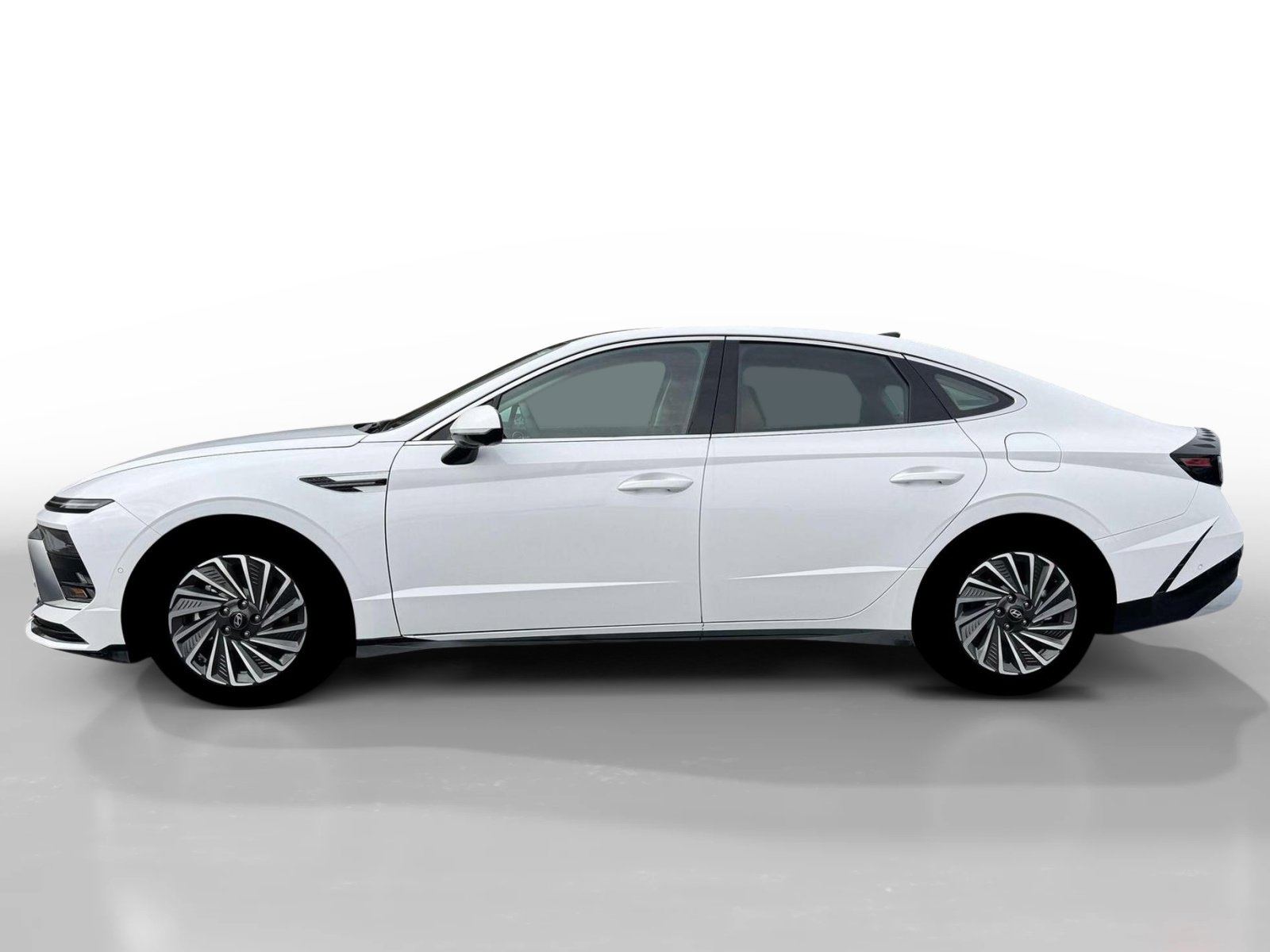 New 2026 Hyundai Sonata Limited image 3