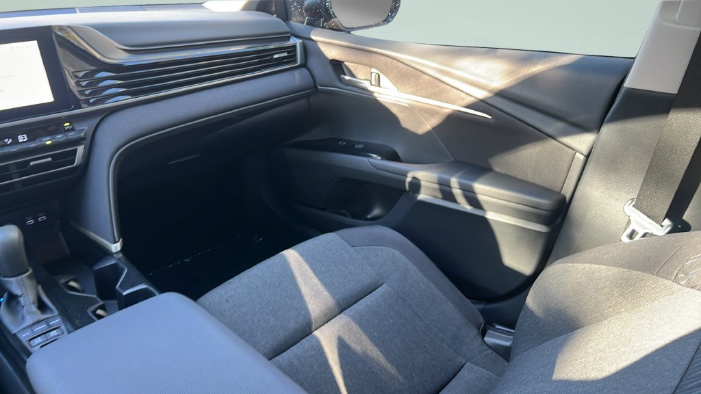 Used 2026 Toyota Camry LE FWD image 12