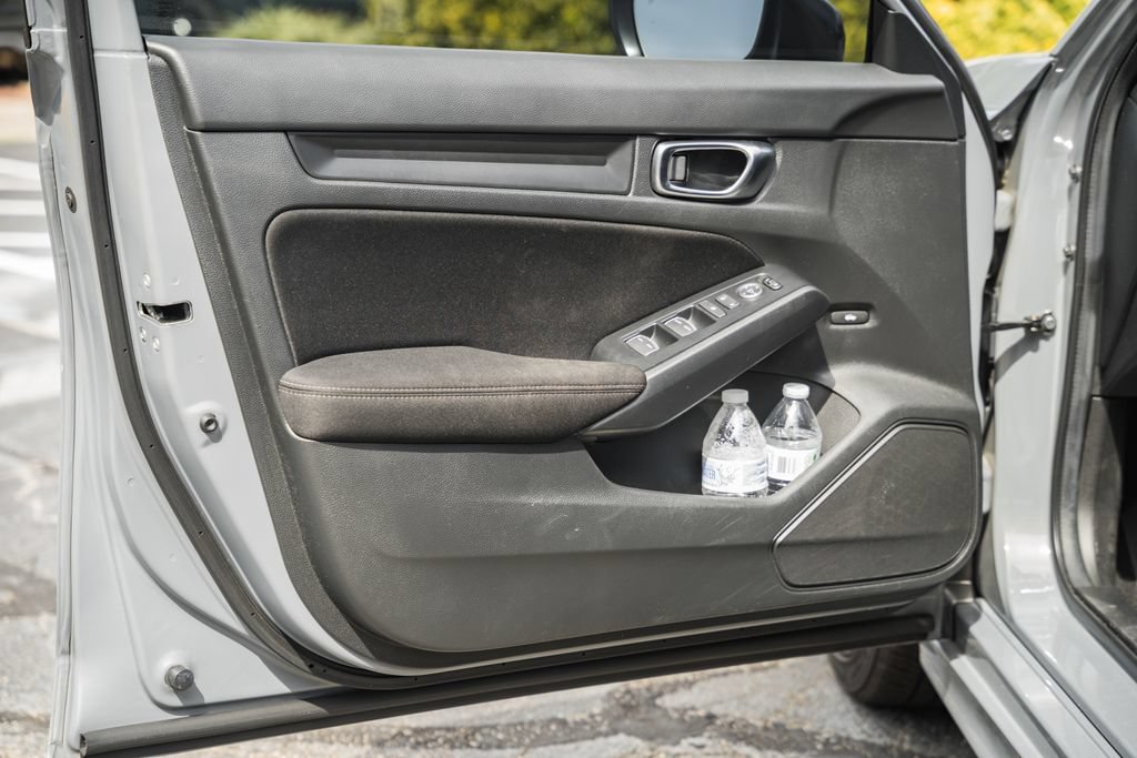 Used 2025 Honda Civic Sport image 33