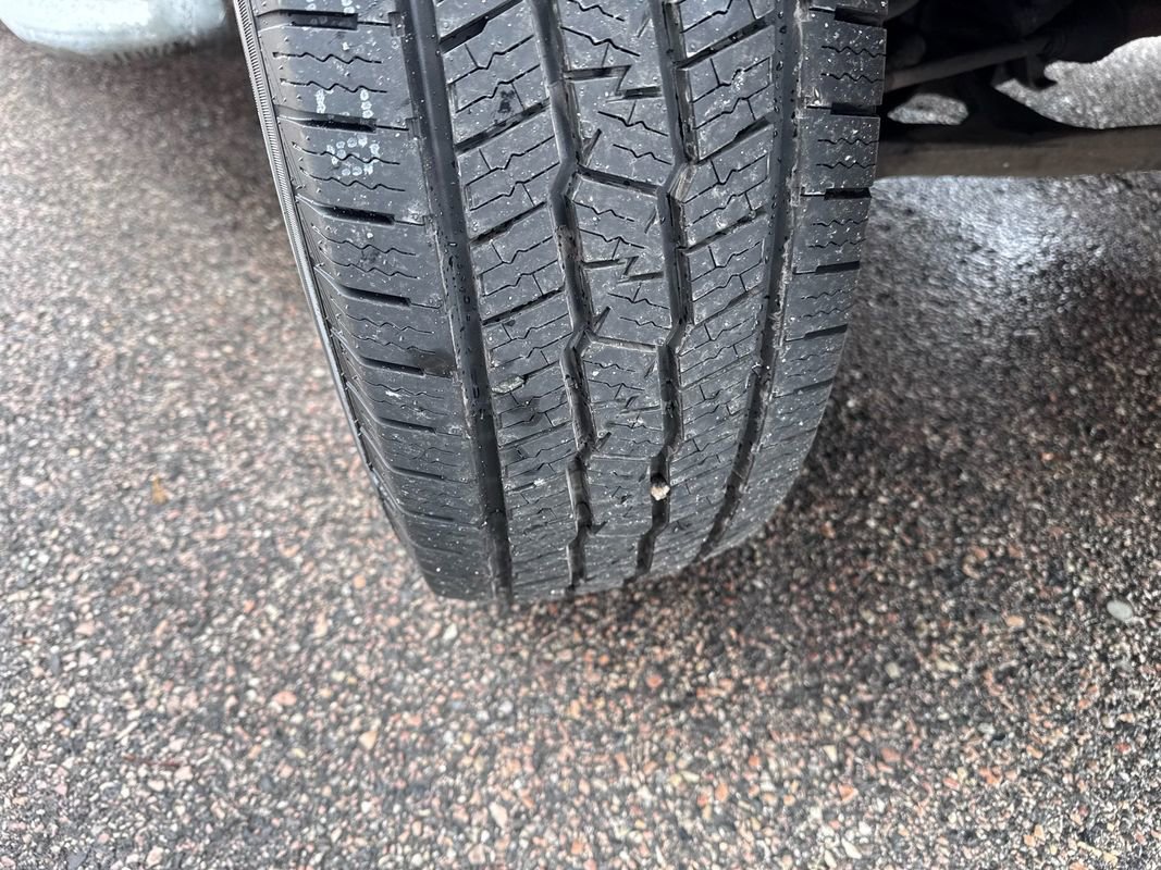 Used 2019 GMC Savana 2500 w/ Driver Convenience Package image 38