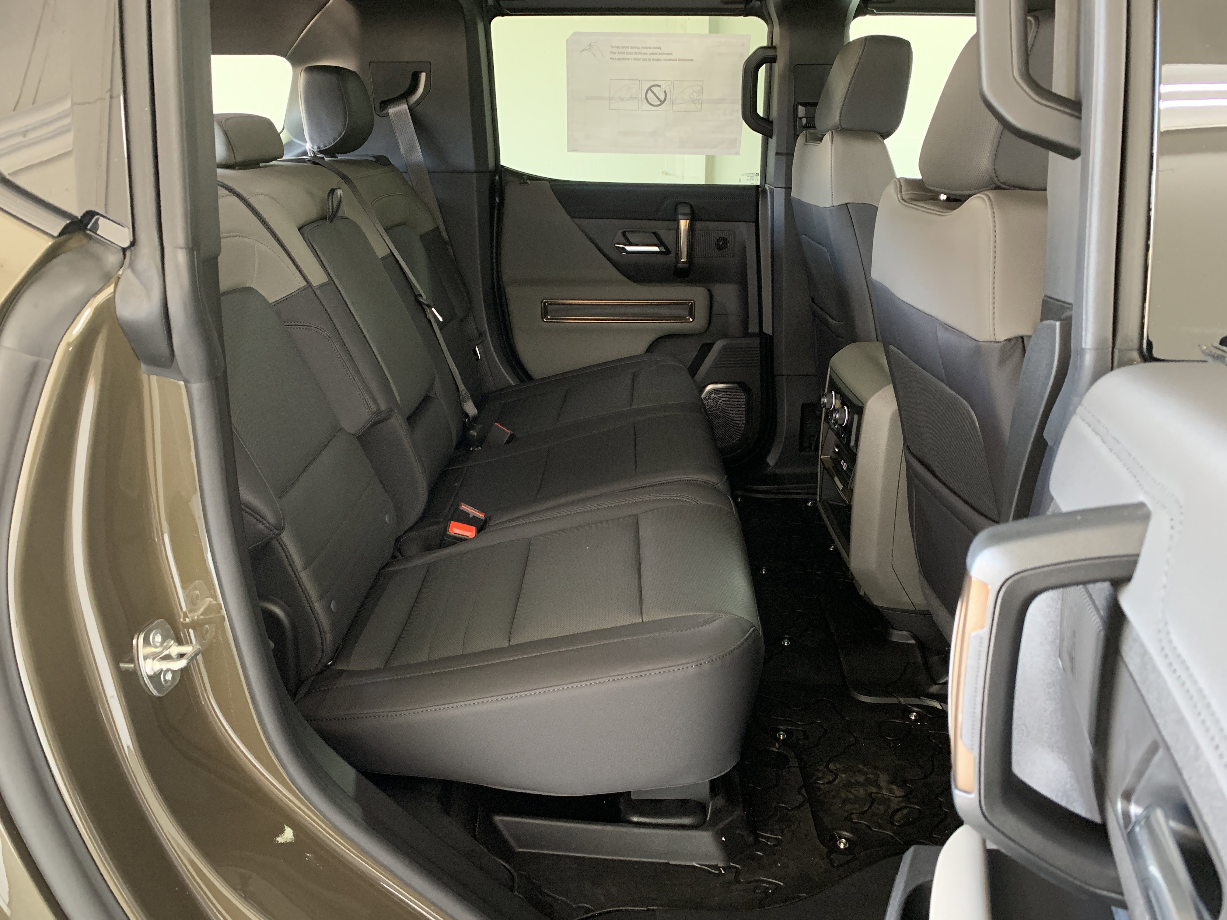 New 2025 GMC Hummer EV 2X image 39