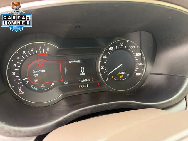 Used 2017 Lincoln MKC Premiere FWD image 11