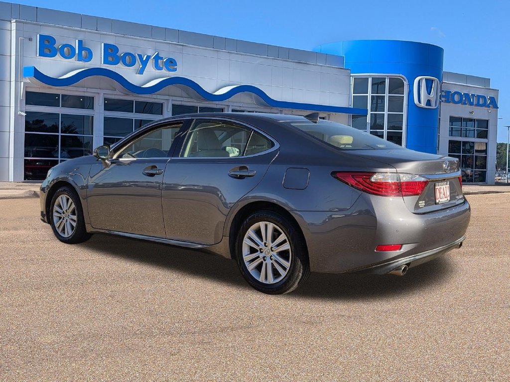 Used 2015 Lexus ES 350 w/ Premium Package FWD image 7