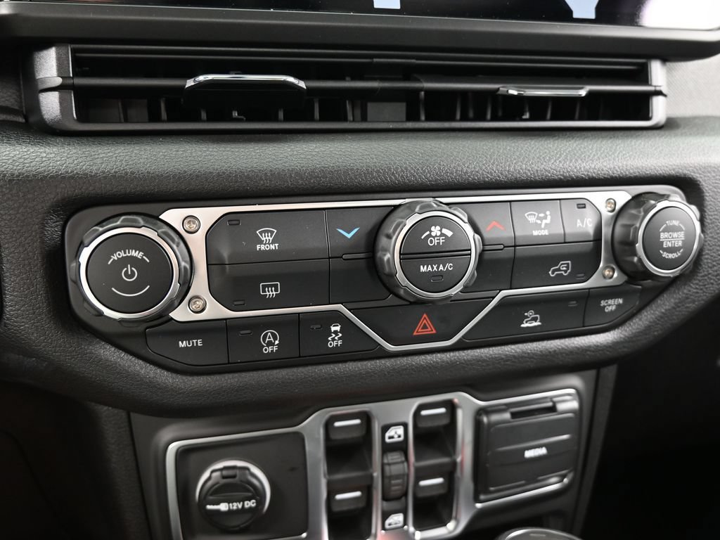 New 2026 Jeep Gladiator Sport AWD/4WD image 19