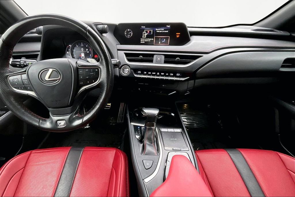 Used 2019 Lexus UX 200 F Sport w/ F Sport Premium Package image 7