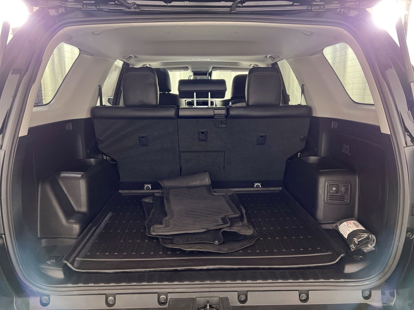 Used 2022 Toyota 4Runner Limited image 27