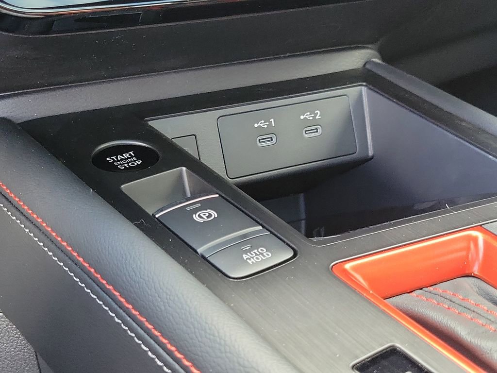 New 2026 Nissan Kicks SR image 37