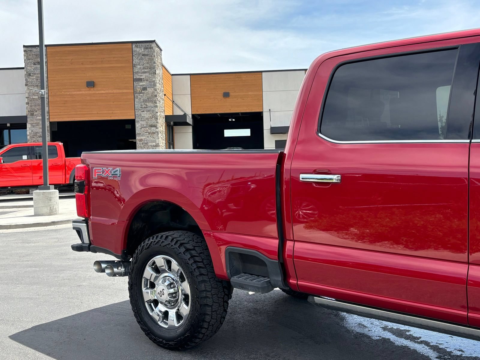 Used 2023 Ford F350 King Ranch AWD/4WD image 3