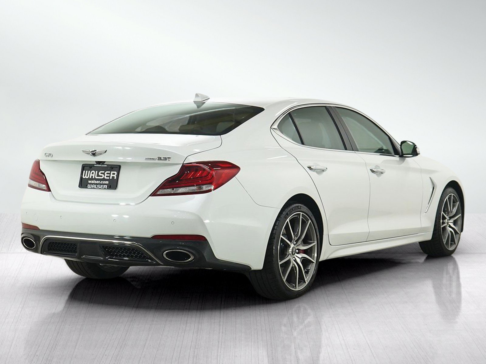 Used 2020 Genesis G70 3.3T w/ Elite Package AWD/4WD image 5