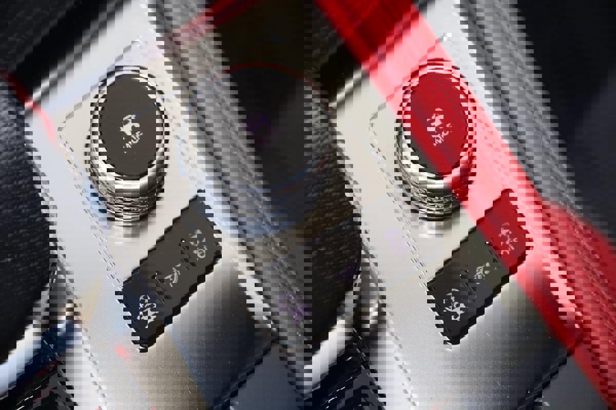 Used 2024 Jaguar F-PACE SVR image 52