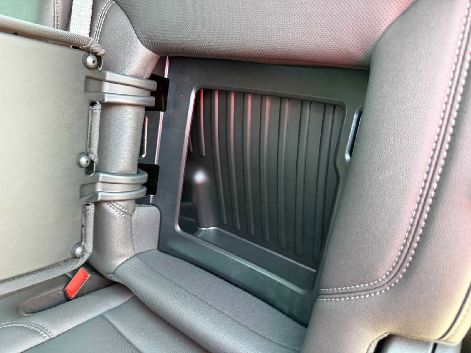 New 2026 Chevrolet Silverado 1500 LTZ w/ Z71 Off-Road Package image 28