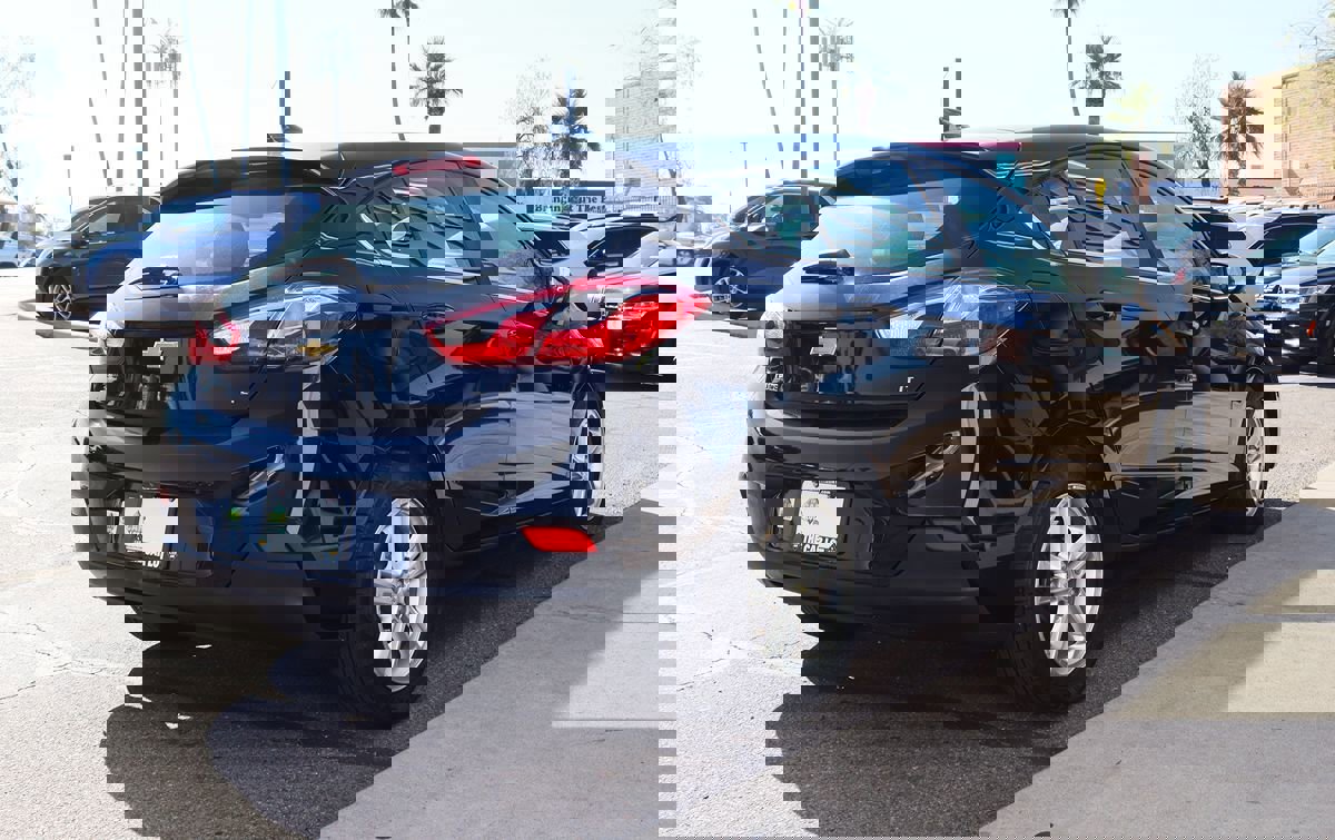 Used 2018 Chevrolet Cruze LT image 13