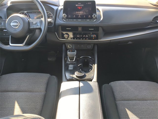 Used 2023 Nissan Rogue SV image 17