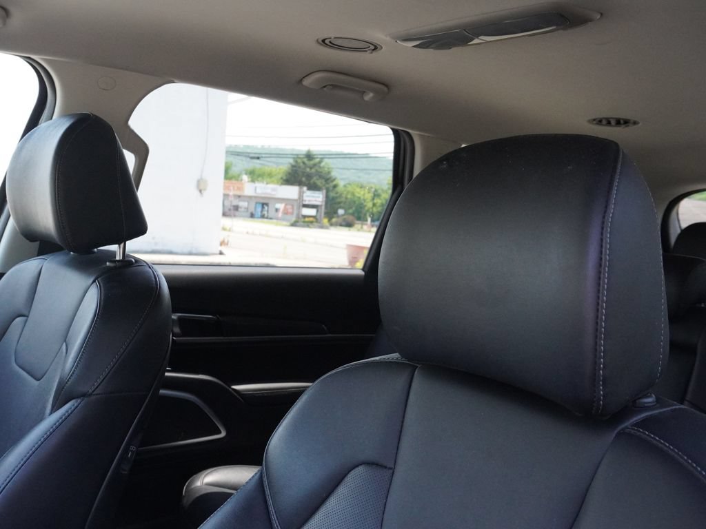Used 2023 Kia Telluride LX AWD/4WD image 23