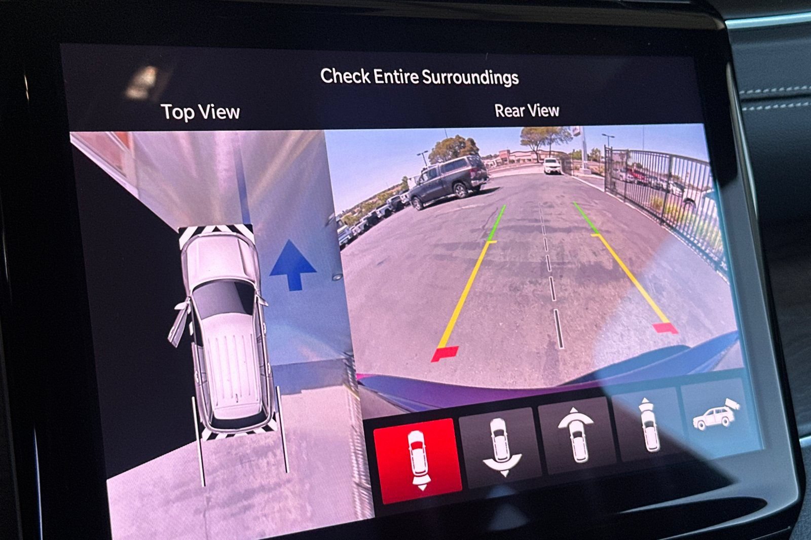 New 2025 Jeep Grand Cherokee Limited w/ Luxury Tech Group II AWD/4WD image 23