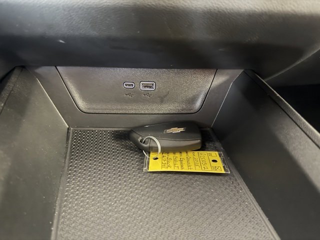 Used 2025 Chevrolet Equinox LT w/ Convenience Package II image 25