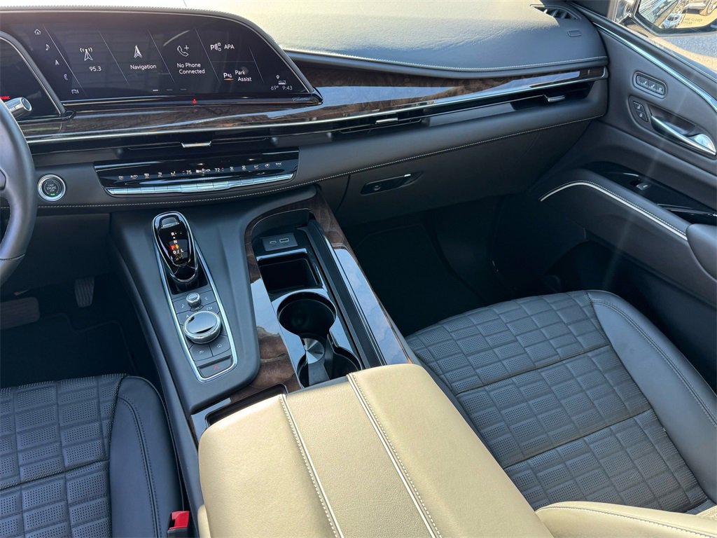 Used 2021 Cadillac Escalade Premium Luxury Platinum image 48