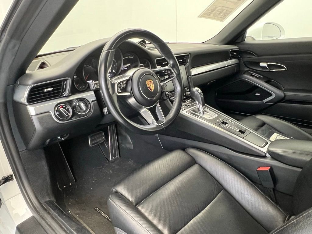 Certified 2017 Porsche 911 Carrera image 4