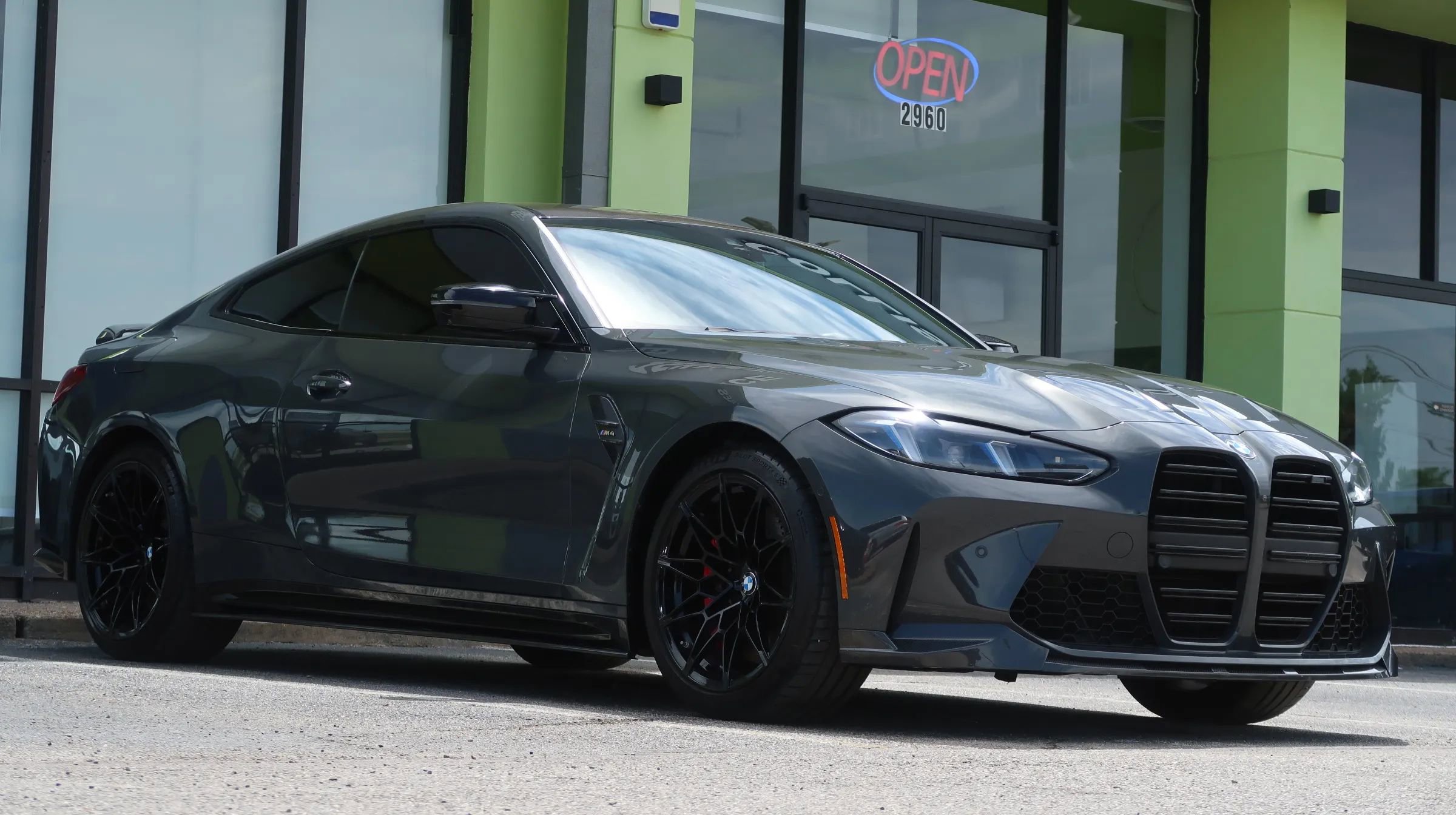 Used 2025 BMW M4 Coupe w/ Executive Package RWD image 6