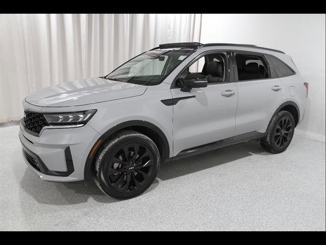 Used 2023 Kia Sorento SX image 3