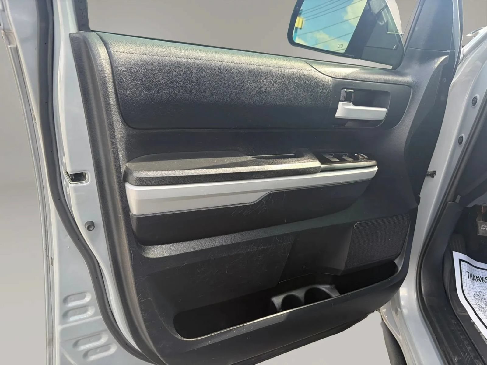 Used 2019 Toyota Tundra SR5 w/ SR5 Upgrade Package AWD/4WD image 23