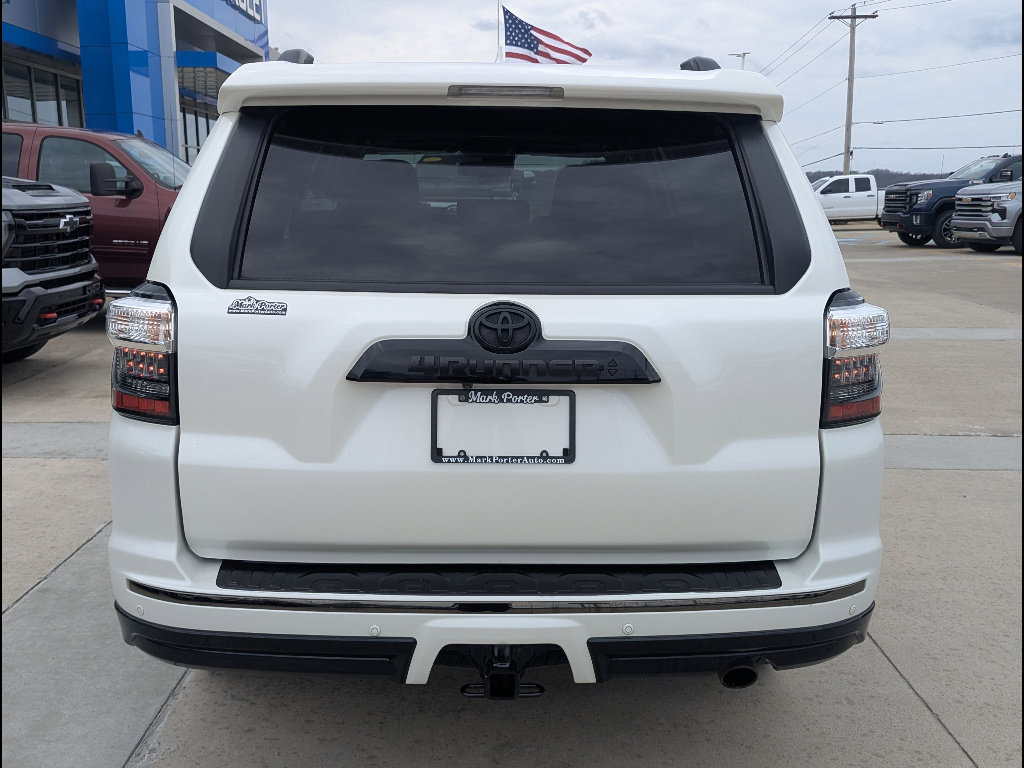 Used 2021 Toyota 4Runner Nightshade image 10
