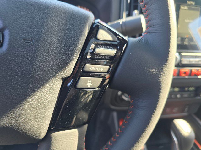 New 2025 Nissan Frontier PRO-4X w/ Pro Premium Package image 30