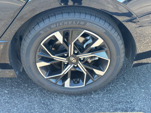 Used 2024 Hyundai Sonata SEL FWD image 11