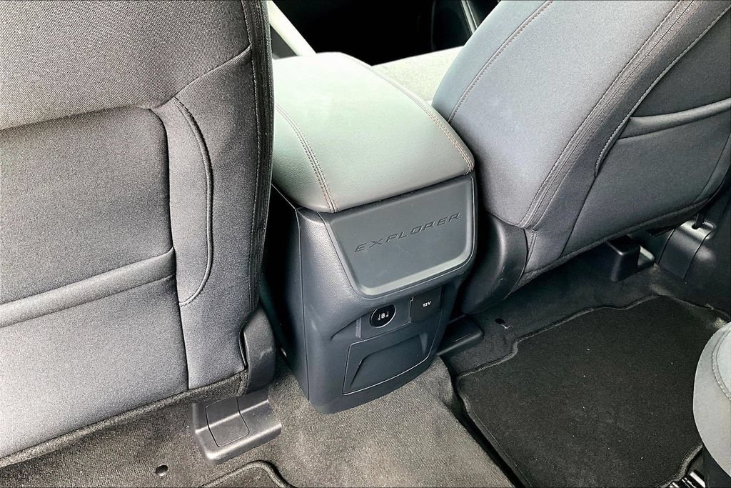 Used 2026 Ford Explorer Active RWD image 25