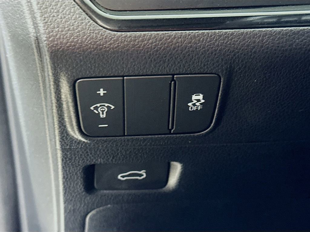 Used 2025 Kia K5 GT-Line image 21