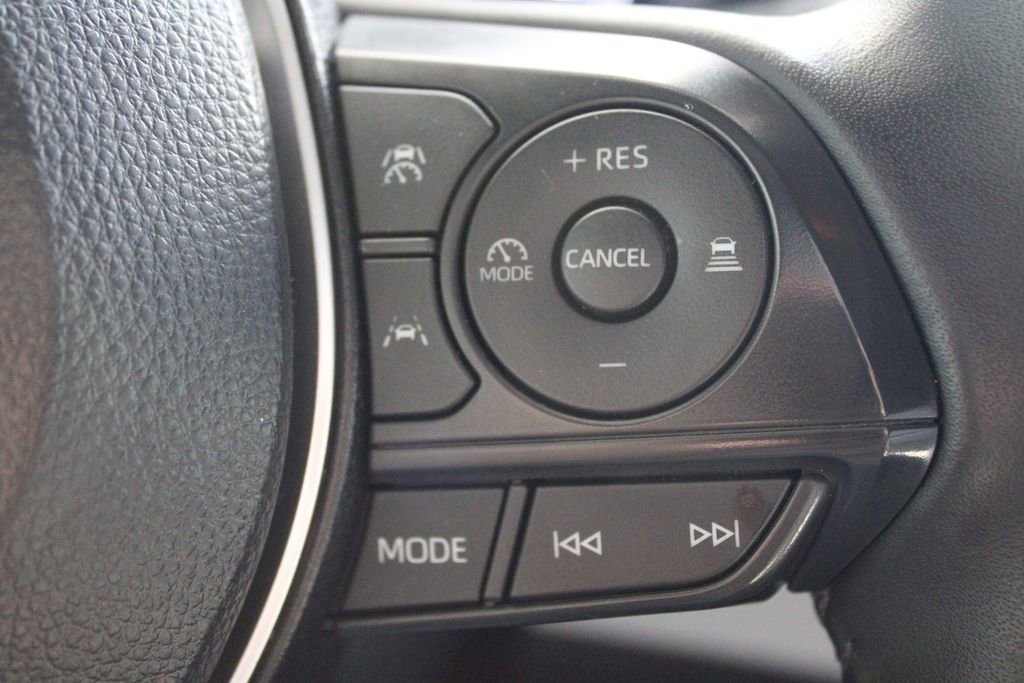 Certified 2026 Toyota Corolla SE w/ SE Package FWD image 30