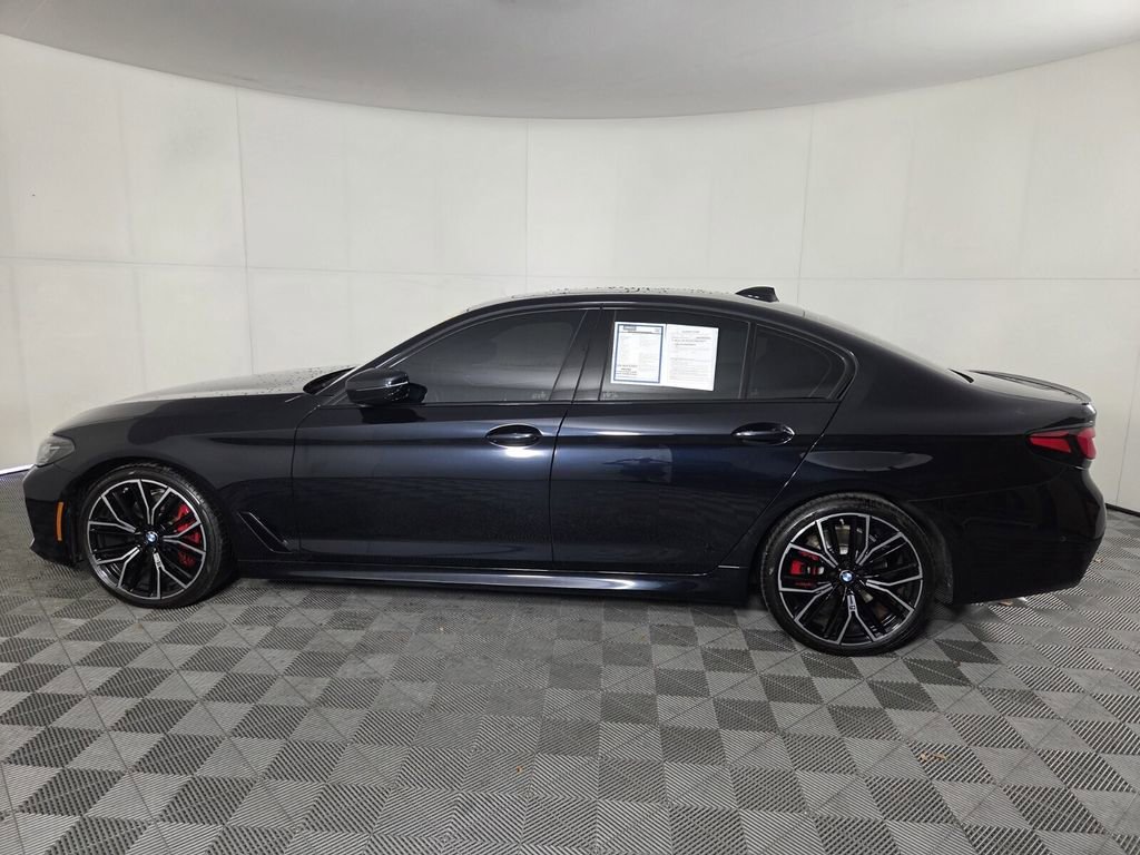 Used 2023 BMW 530i w/ M Sport Package image 9