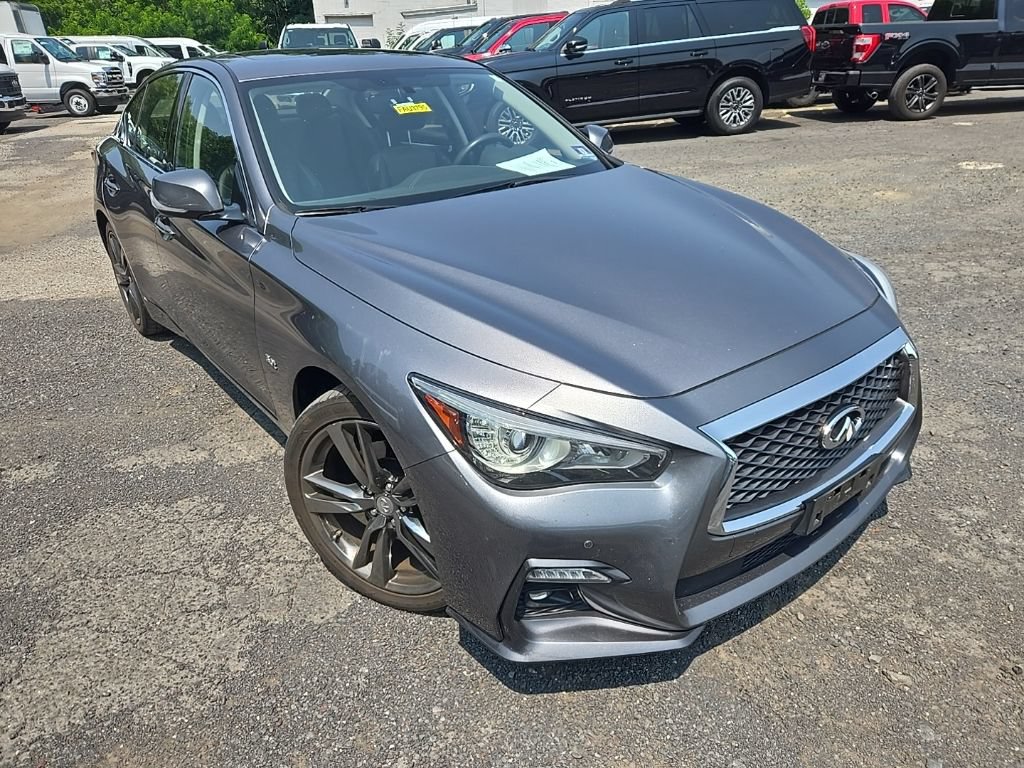Used 2019 INFINITI Q50 Signature Edition w/ All Weather Package (L93) AWD/4WD image 3