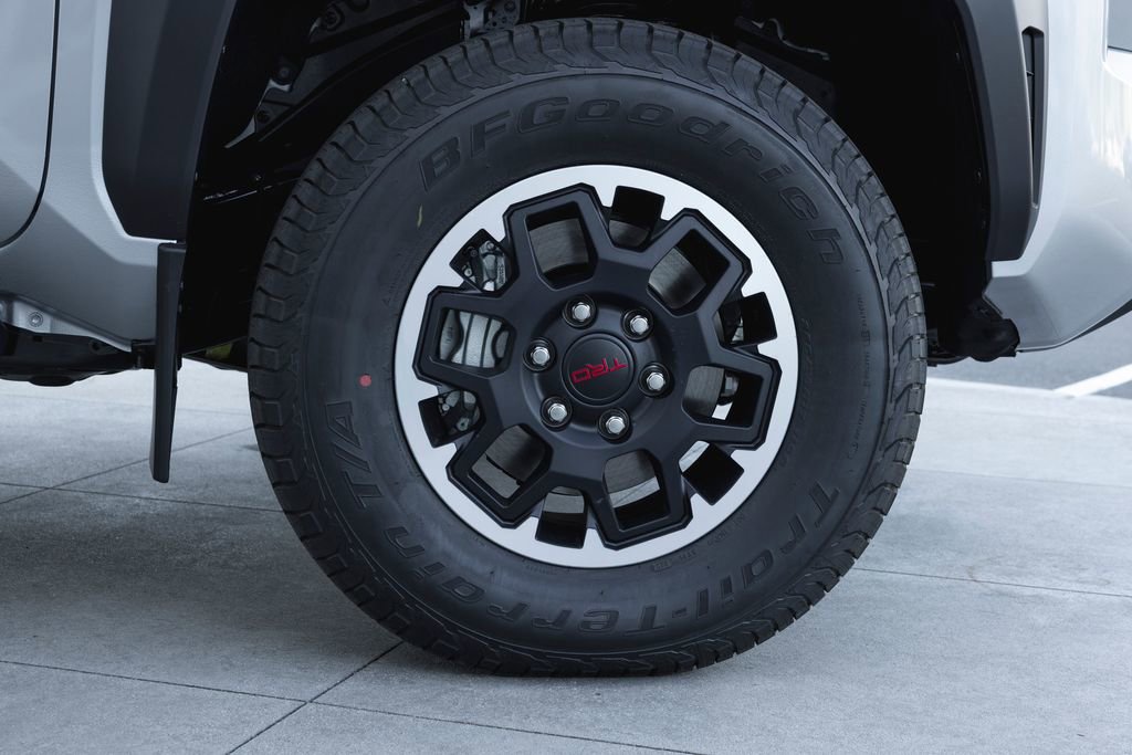 New 2026 Toyota Tacoma TRD Off-Road image 4